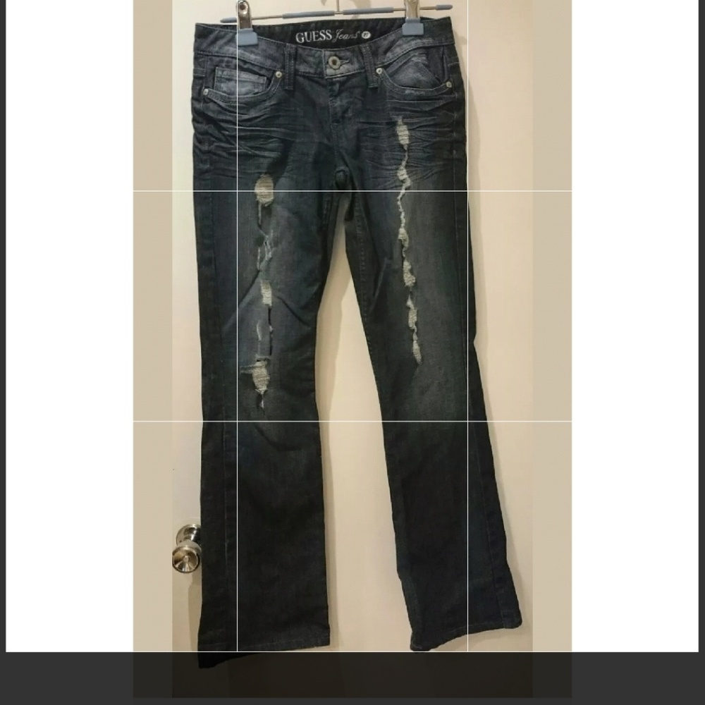 Guess Distressed Jean's Size 27